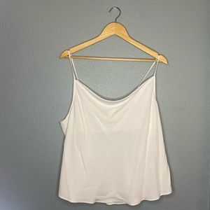 🖤White halogen tank top🖤